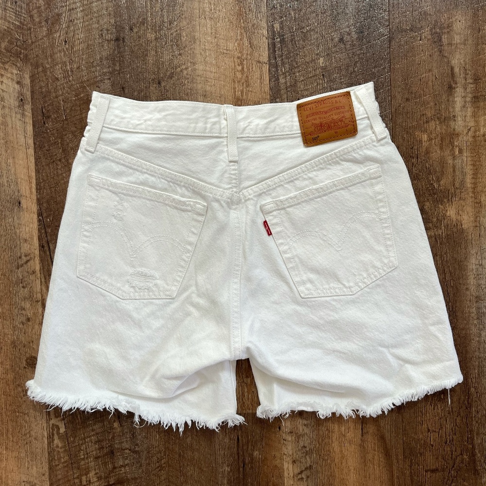 Levi's 501 Jean Shorts (size 27)